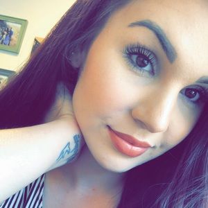 Meet your Posher, Jen